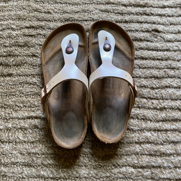 Birkenstock Shoes - Birkenstock’s Gizeh Pearl White